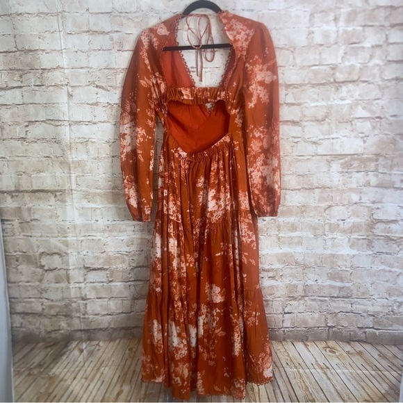 Lulu’s Striking Impression Orange Floral Print Tiered Midi Dress Size Medium NWT - Picture 5 of 7
